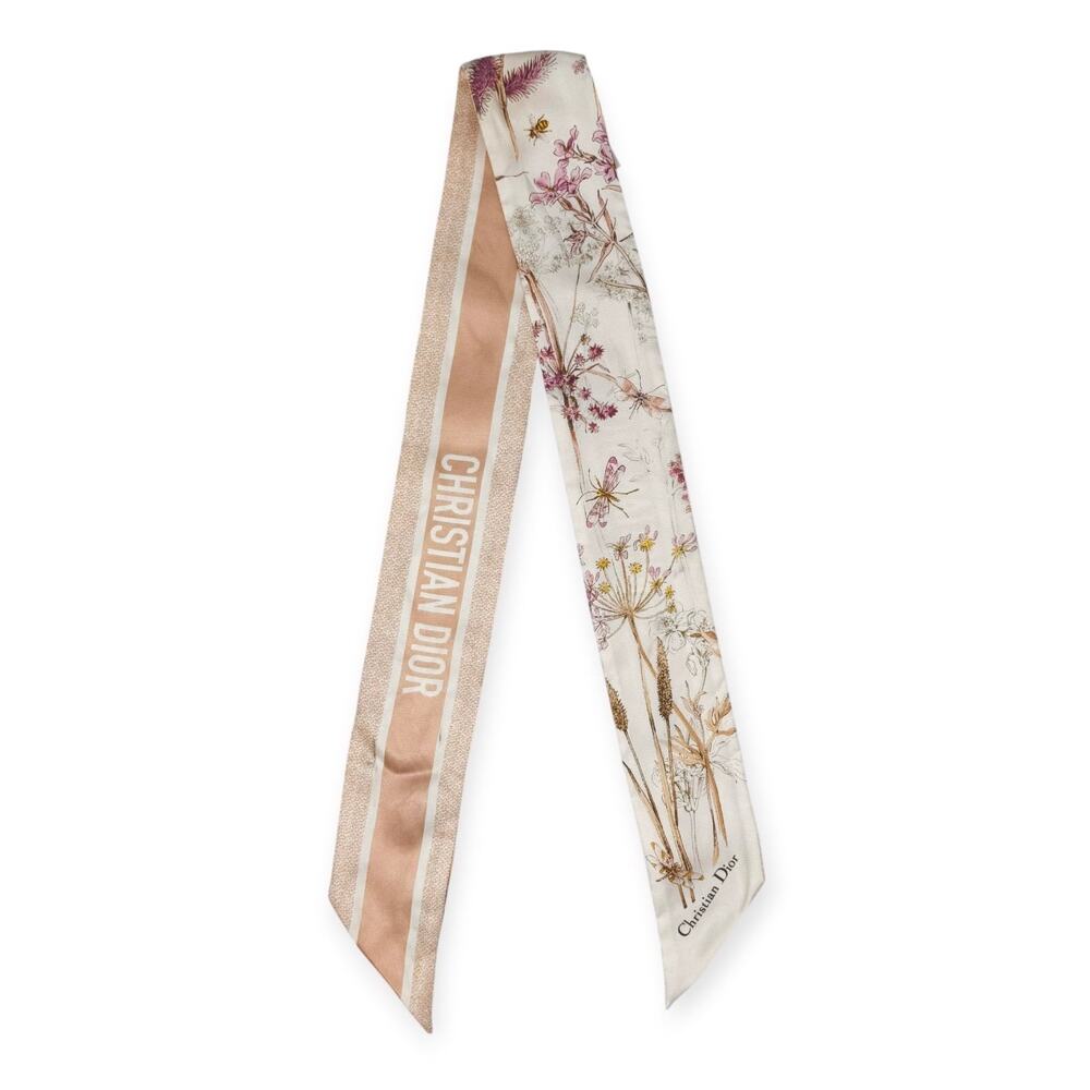 ✨🛍️ Christian Dior Silk Floral Mitzah Scarf